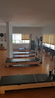 Salud Activa Marbella, Pilates Máquinas. Instructora Eva Gámez — Pilates en Marbella